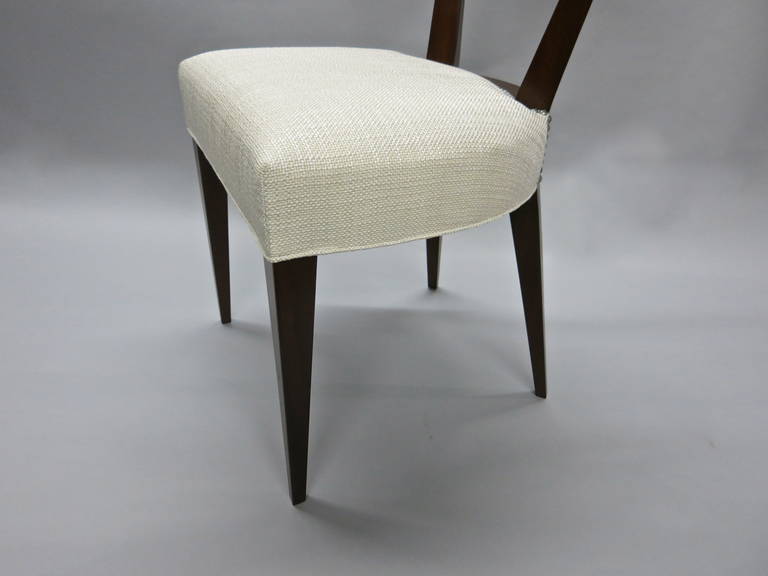 Eight Dining Chairs in the Style of Gio Ponti, Made in Italy, circa 1950 In Excellent Condition In Jersey City, NJ