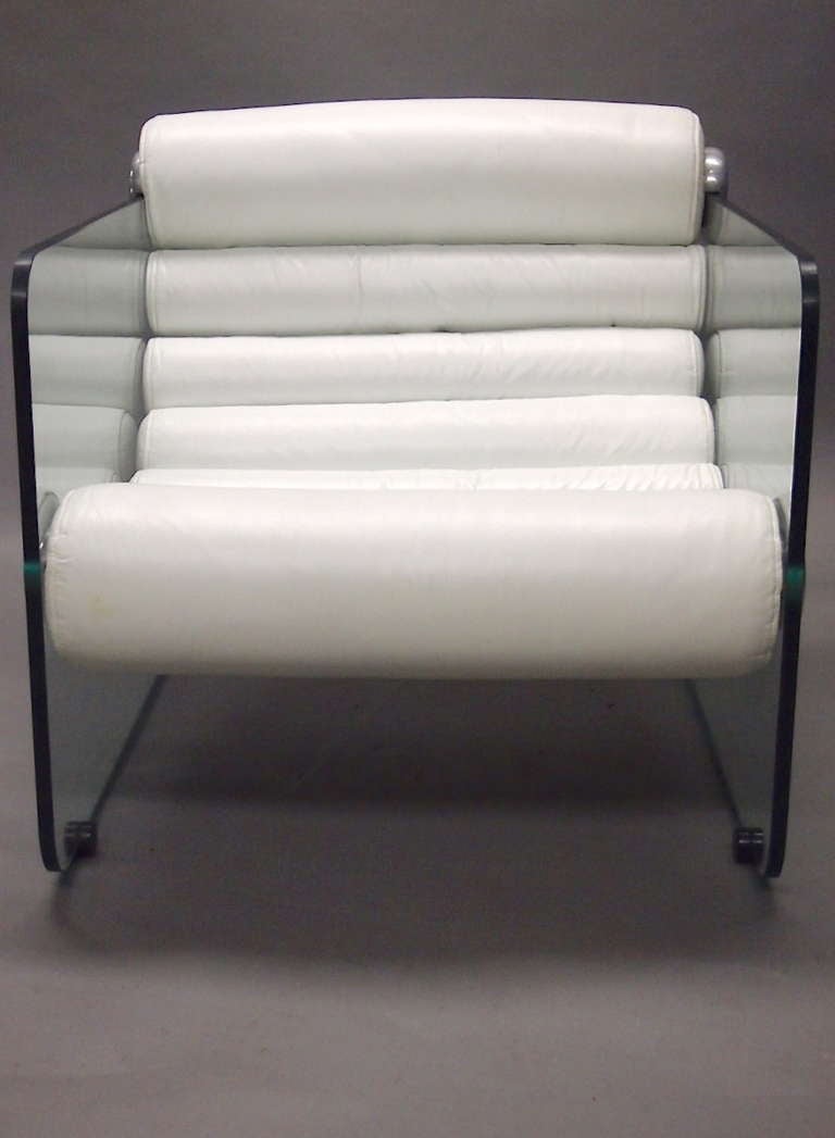 Italian Hyaline Chair designed in 1967 by Fabio Lenci for Stendig Made in Bernini Italy