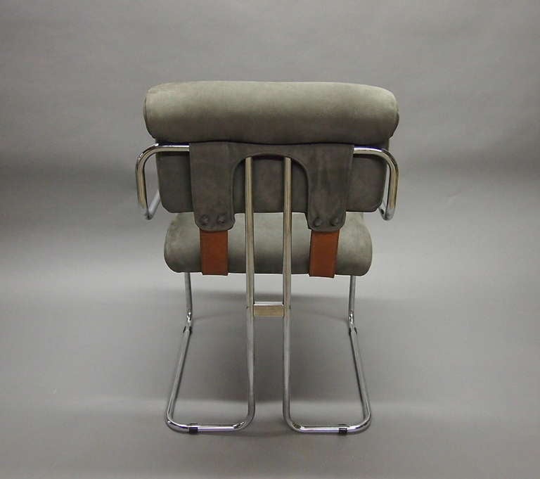 Pair of Chairs by Mariani for Pace, Designed by Guido Faleschini, Circa 1975 In Excellent Condition In Jersey City, NJ