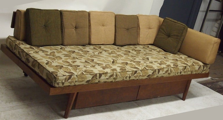 Mid-20th Century DayBed after Paul McCobb circa 1950 American