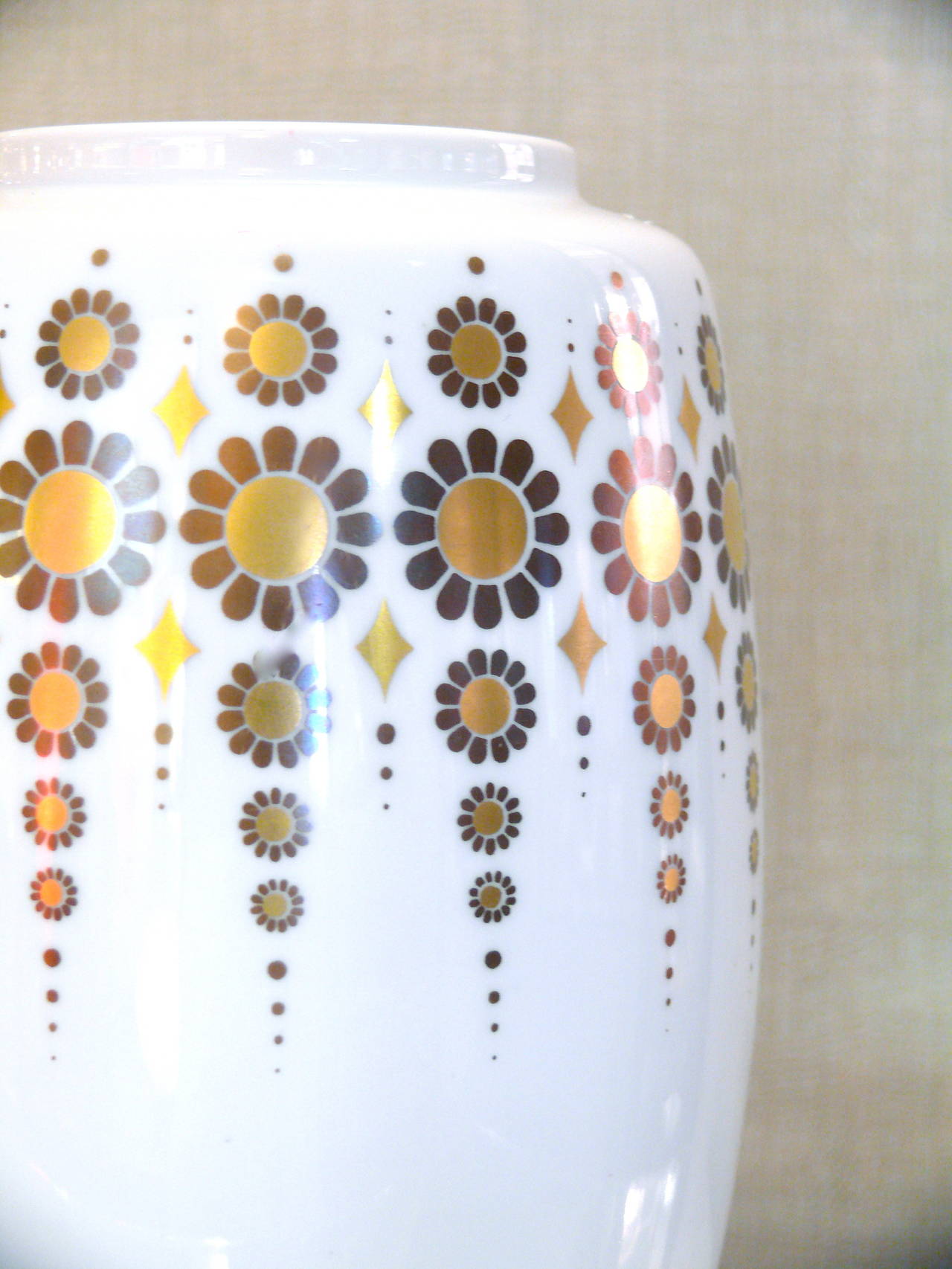 Mid-20th Century Porcelain Vase by Alboth & Kaiser For Sale