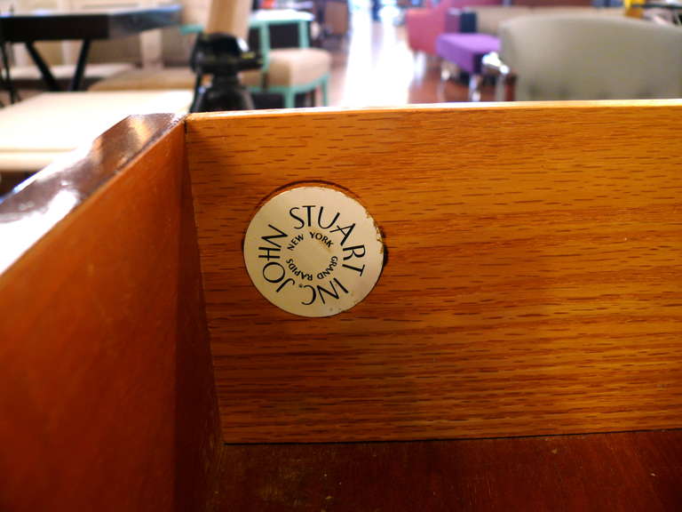 Paul Frankl Walnut and Brass, Eight-Drawer Dresser 4