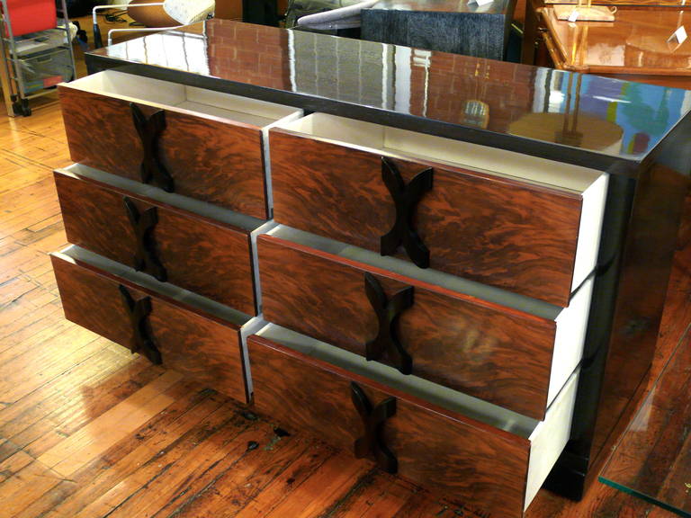 1940s Walnut Dresser by Modernage For Sale 1