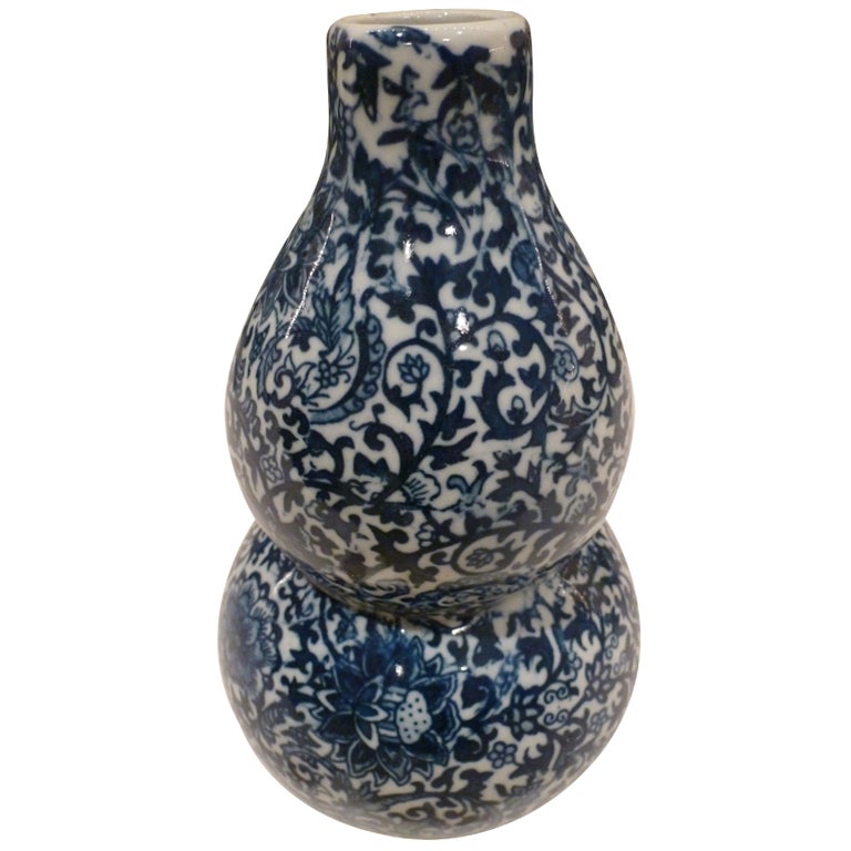 Blue and White Gourd Shaped Vase