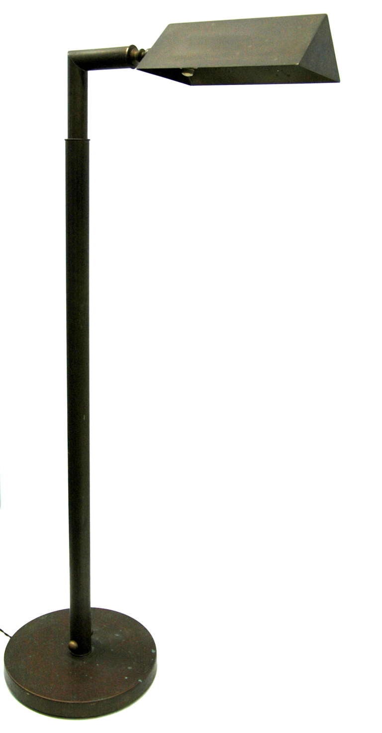 Heavily Cast Antique Brass Reading Light