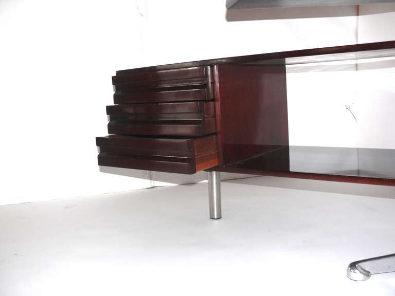 Large Rosewood Desk by Osvaldo Borsani In Excellent Condition In Beverly Hills, CA