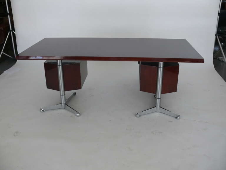 Large Rosewood Desk by Osvaldo Borsani 2
