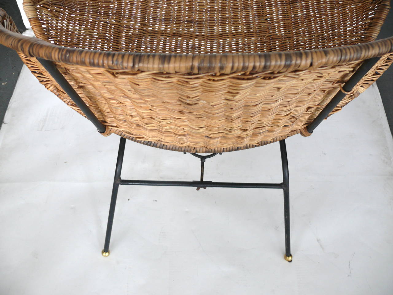 Sculptural Wicker and Rattan Clam Chairs 3