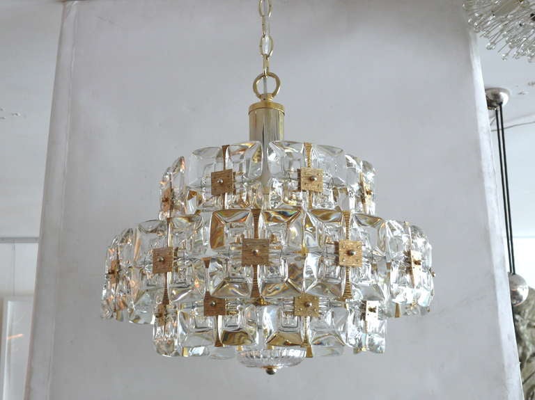 Palwa Chandelier 3