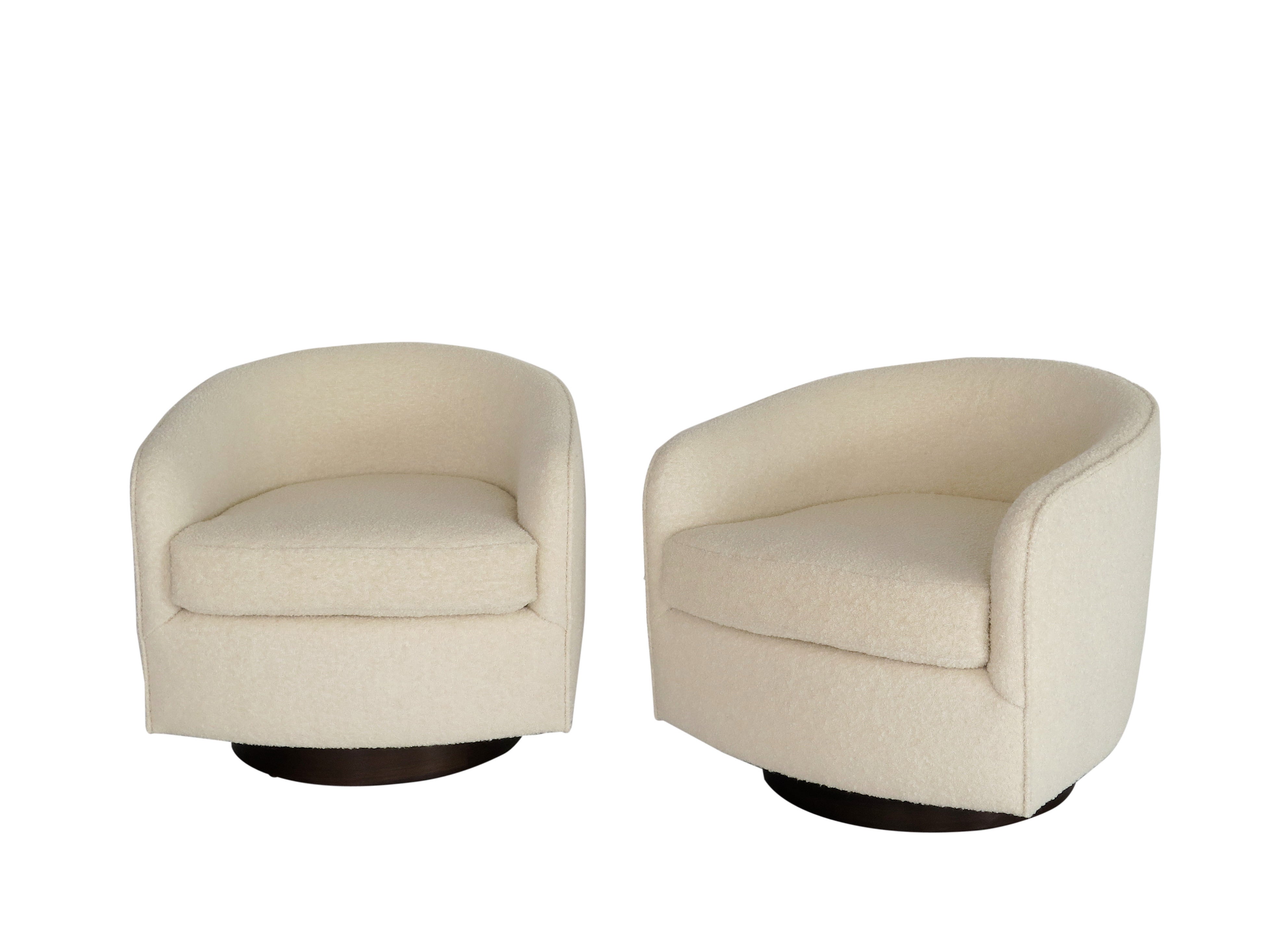 Swivel Chairs in the Style of Milo Baughman