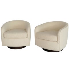 Swivel Chairs in the Style of Milo Baughman 6