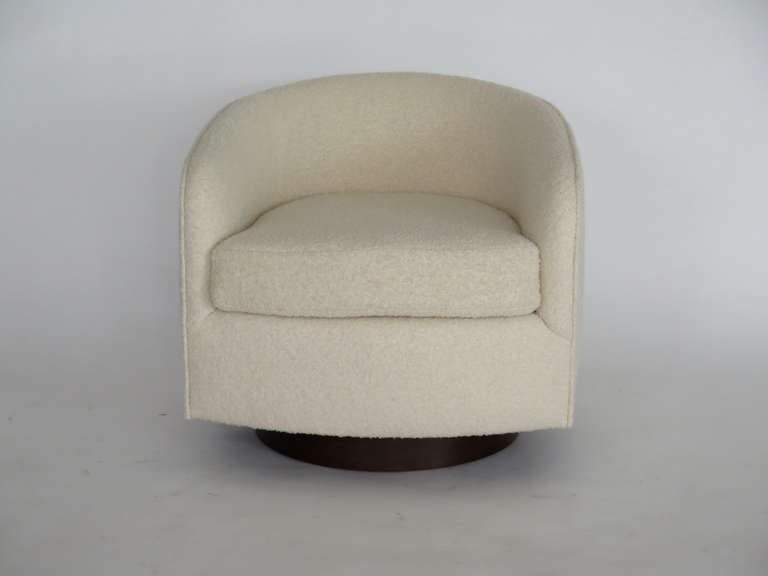 milo swivel chair