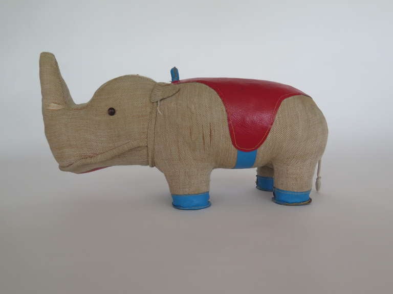 Incredible vintage rhinoceros by Renate Müller. Orig­i­nally designed in the 1960s as ther­a­peu­tic toys, Müller took over the rights to her designs in 1990. She con­tin­ues to hand-produce very lim­ited quan­ti­ties of the clas­sic designs as well