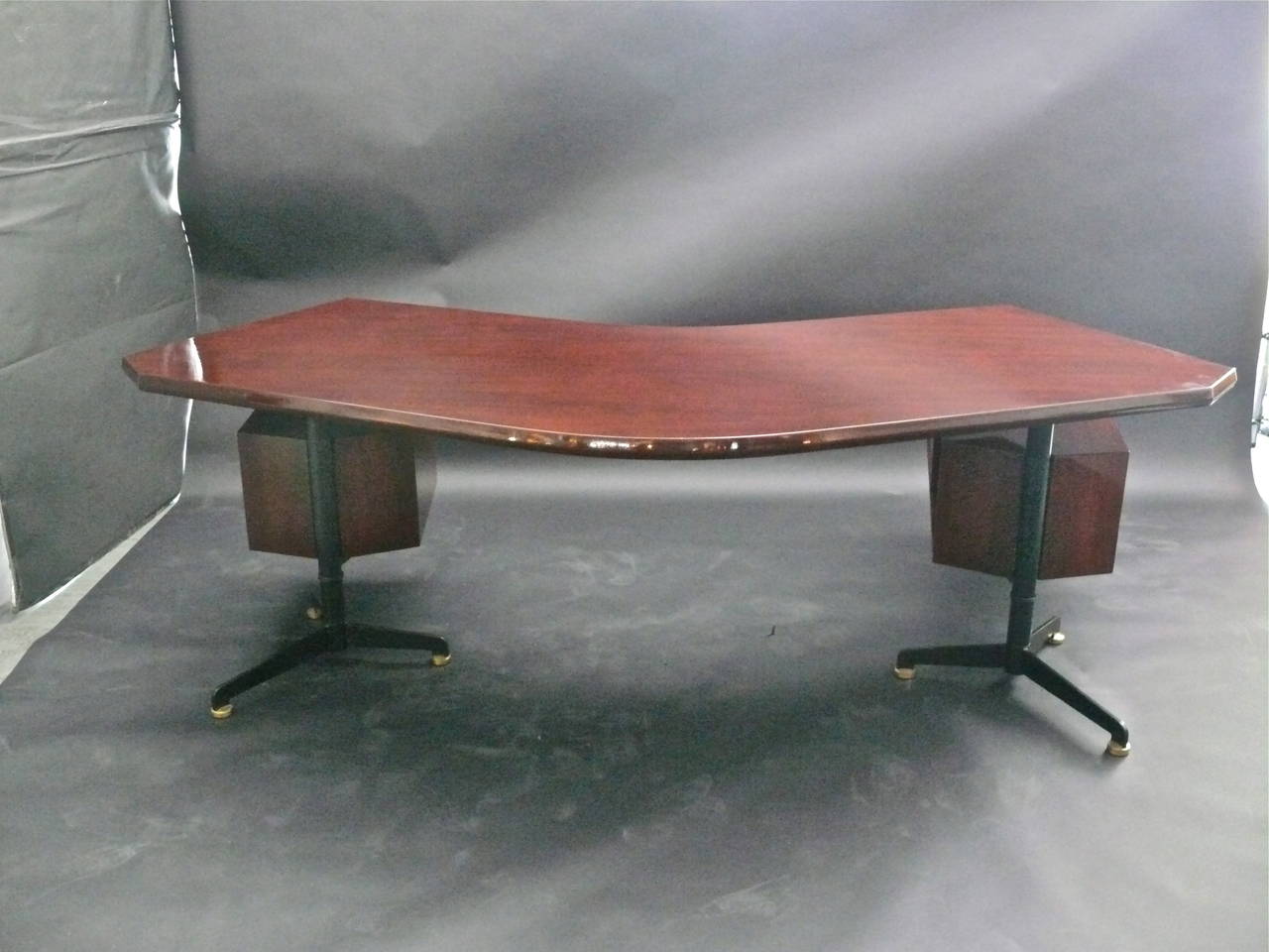 Large Rosewood Desk by Osvaldo Borsani In Excellent Condition In Beverly Hills, CA