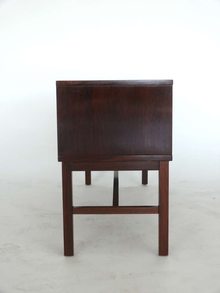 Rosewood Console for Royal Copenhagen 1