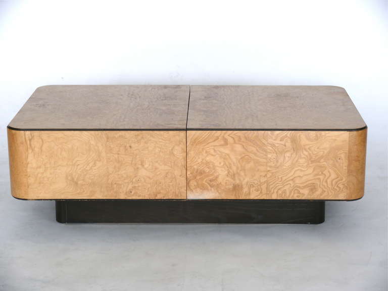 American Burled Maple Wood Coffee Table in the style of Milo Baughman