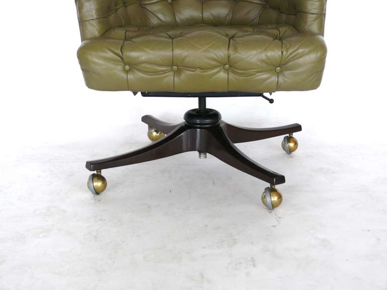 American Edward Wormley for Dunbar Leather Desk Chair