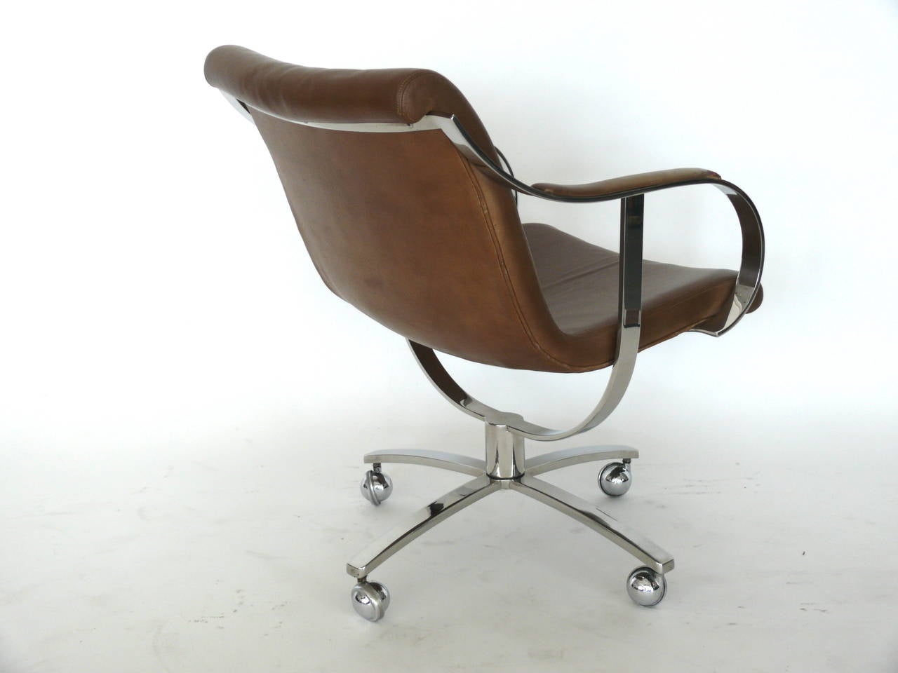 Steelcase Chair by Gardner Leaver 1