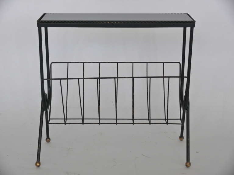 French Iron Side Table and Magazine Rack In Excellent Condition In Beverly Hills, CA