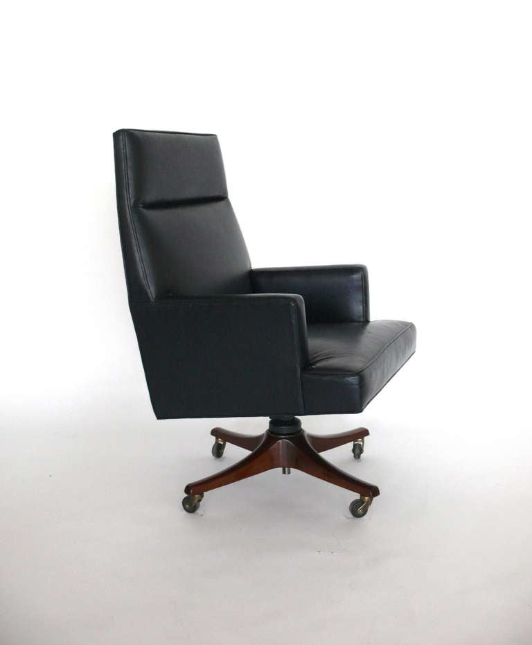 Executive Desk Chair by Dunbar 1