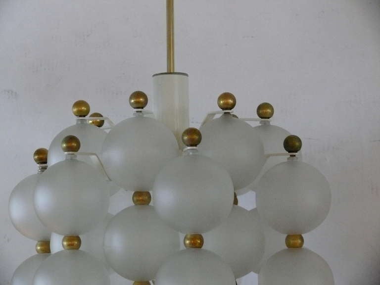 Kinkeldey Frosted Glass and Brass Chandelier In Excellent Condition In Beverly Hills, CA