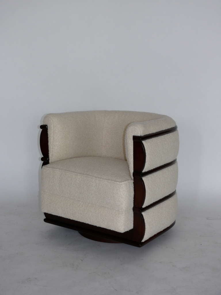 Walnut and Wool Boucle Swivel Chairs In Excellent Condition In Beverly Hills, CA