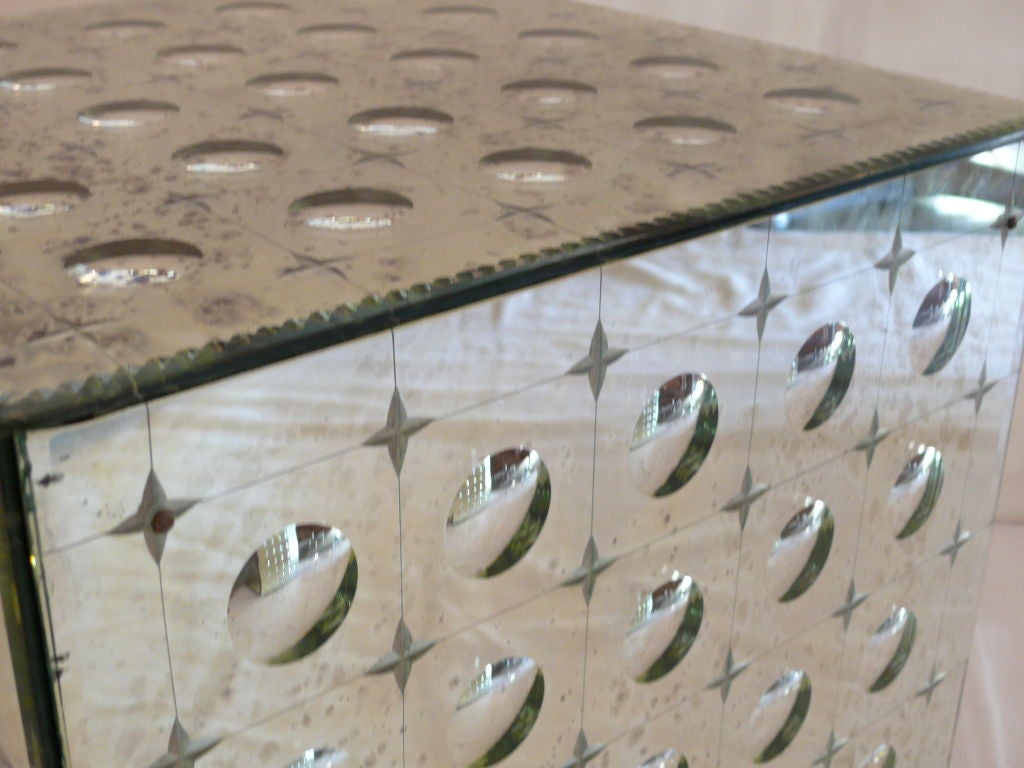 Mirrored Cubes 1