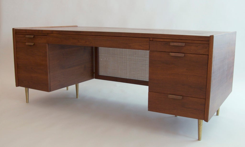 Dunbar Executive Desk