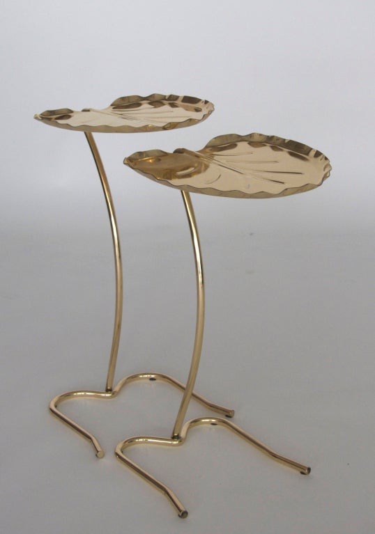 Tables gigognes Lily Pad en laiton par Salterini
