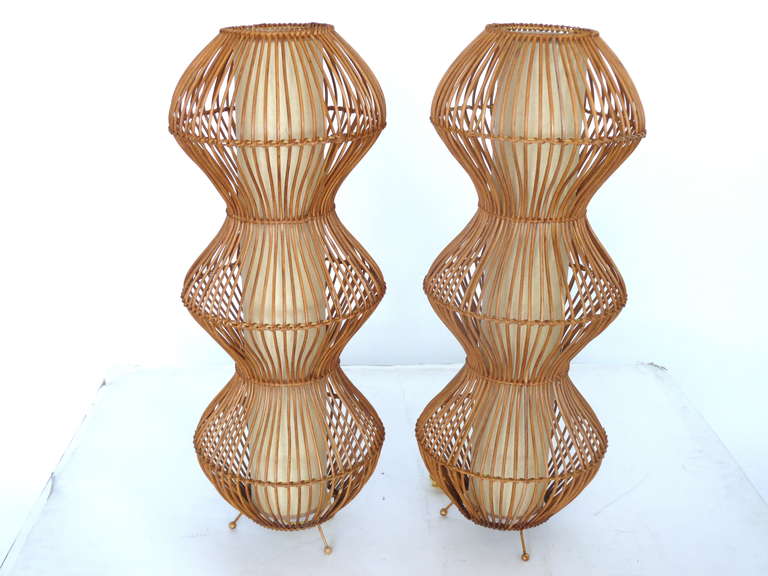 Rattan Table Lamps In Excellent Condition In Beverly Hills, CA