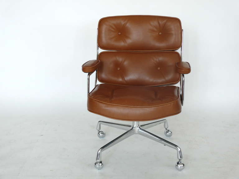 Eames Time Life Chair 2