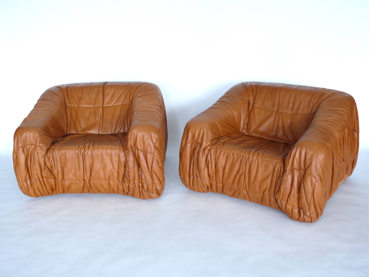 Italian Pair of Chairs by Jonathan De Pas, Donato D'Urbino and Paolo Lomazzi