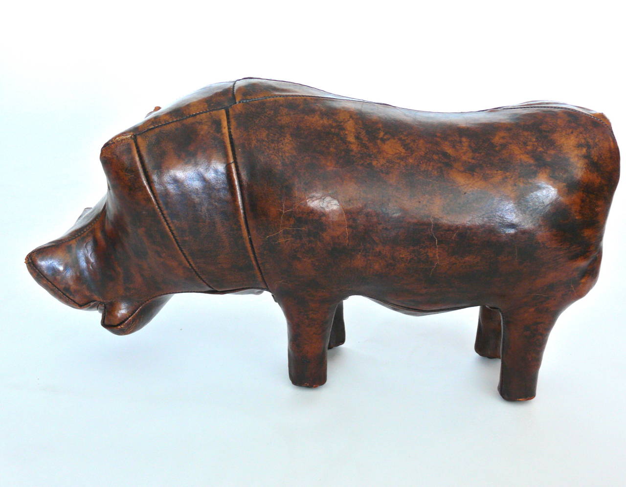 Leather Hippo by Omersa 2