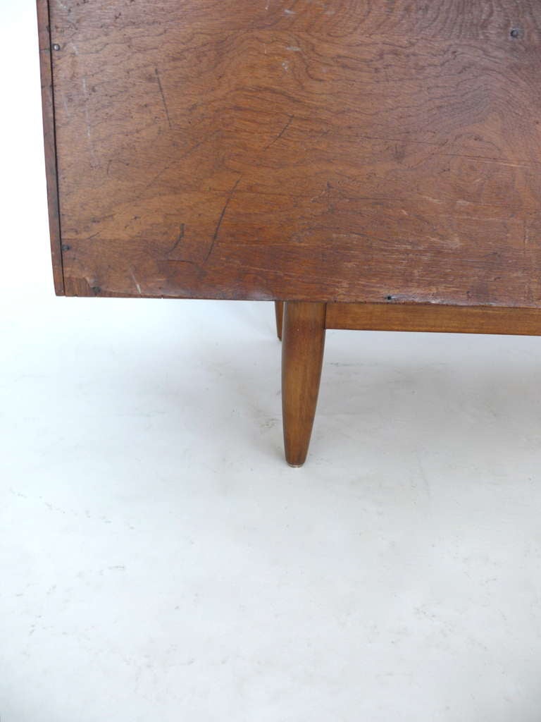 Oak Credenza by Russel Wright for Conant Ball In Good Condition In Beverly Hills, CA