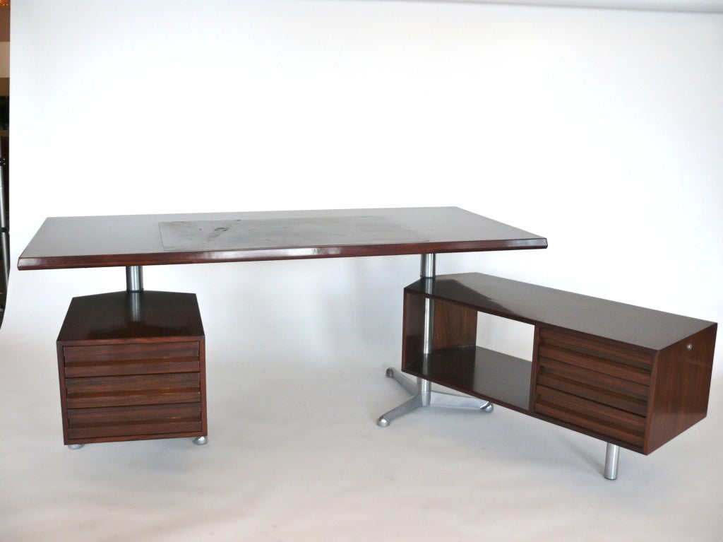 Large Rosewood Desk by Osvaldo Borsani