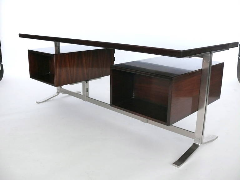 Executive Desk by Gianni Moscatelli In Excellent Condition In Beverly Hills, CA