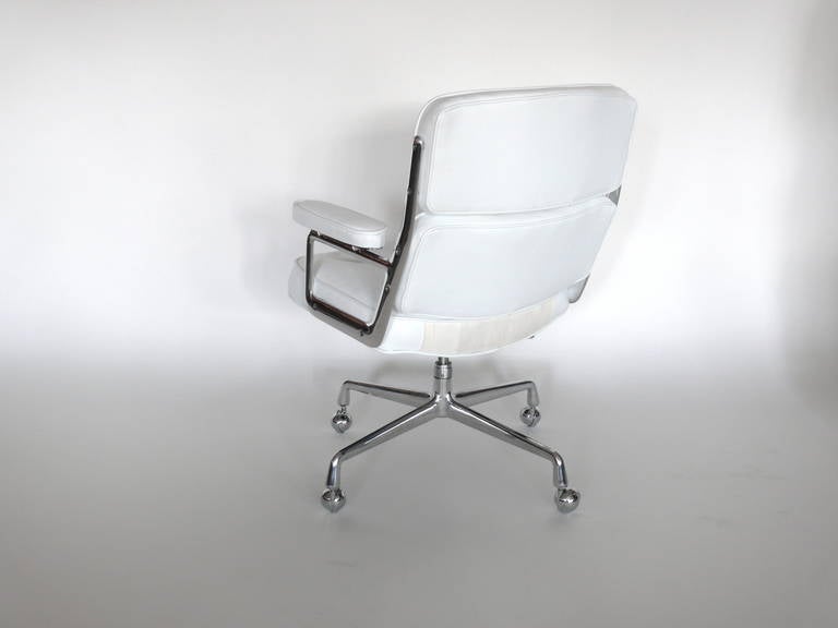 Chrome Eames Time Life Chair