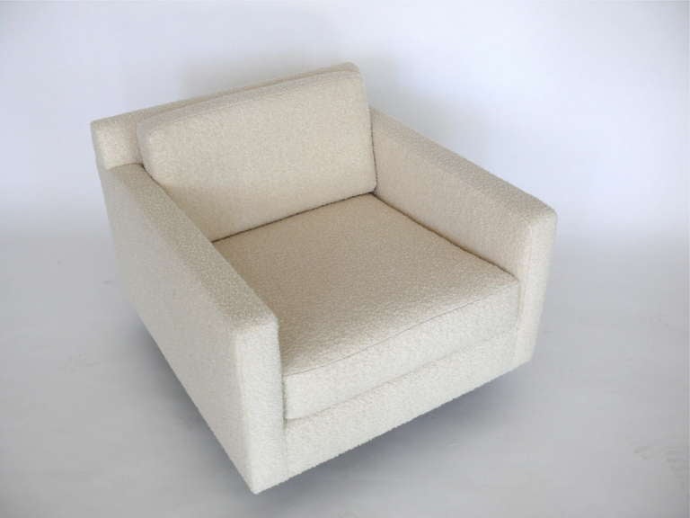 American Square Wool Boucle Swivel Chairs For Sale