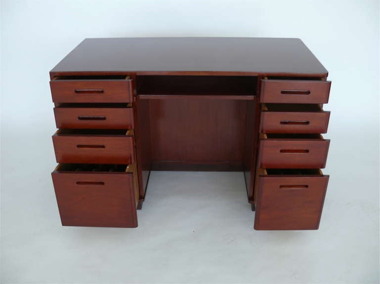 Edward Wormley for Dunbar Writing Desk and Chair In Excellent Condition In Beverly Hills, CA