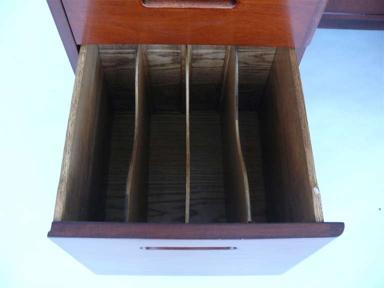 20th Century Edward Wormley for Dunbar Writing Desk and Chair