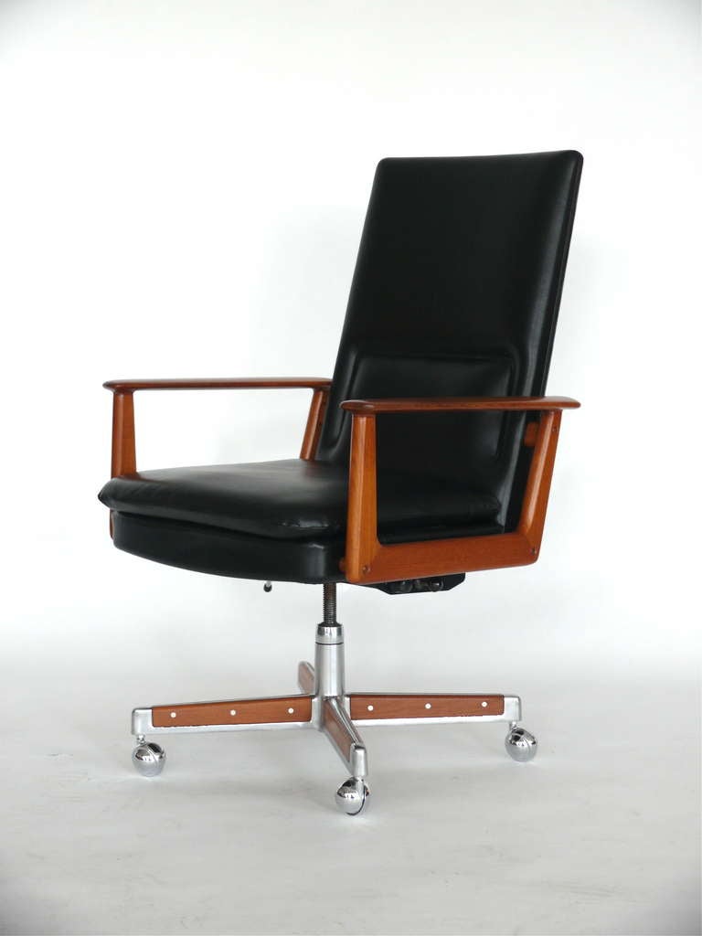 Arne Vodder Desk Chair 1