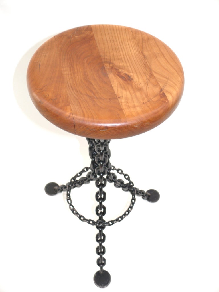 floating chain stool