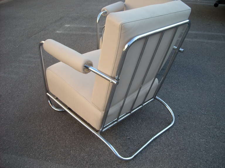 Gilbert Rohde Art Deco Pair of Armchairs in Chrome and Leather for Troy Sunshade 1