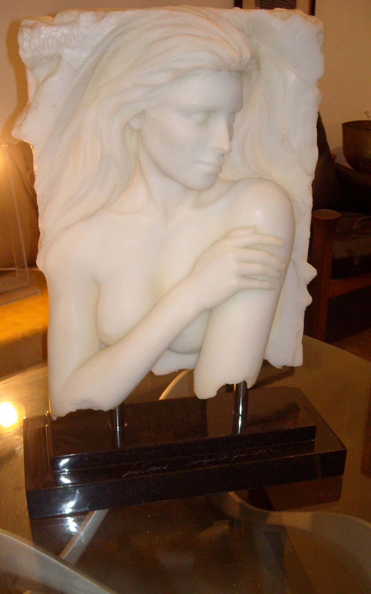 Bill Mack Relief Sculpture Resin, Self Standing Nude Woman In Excellent Condition In Los Angeles, CA