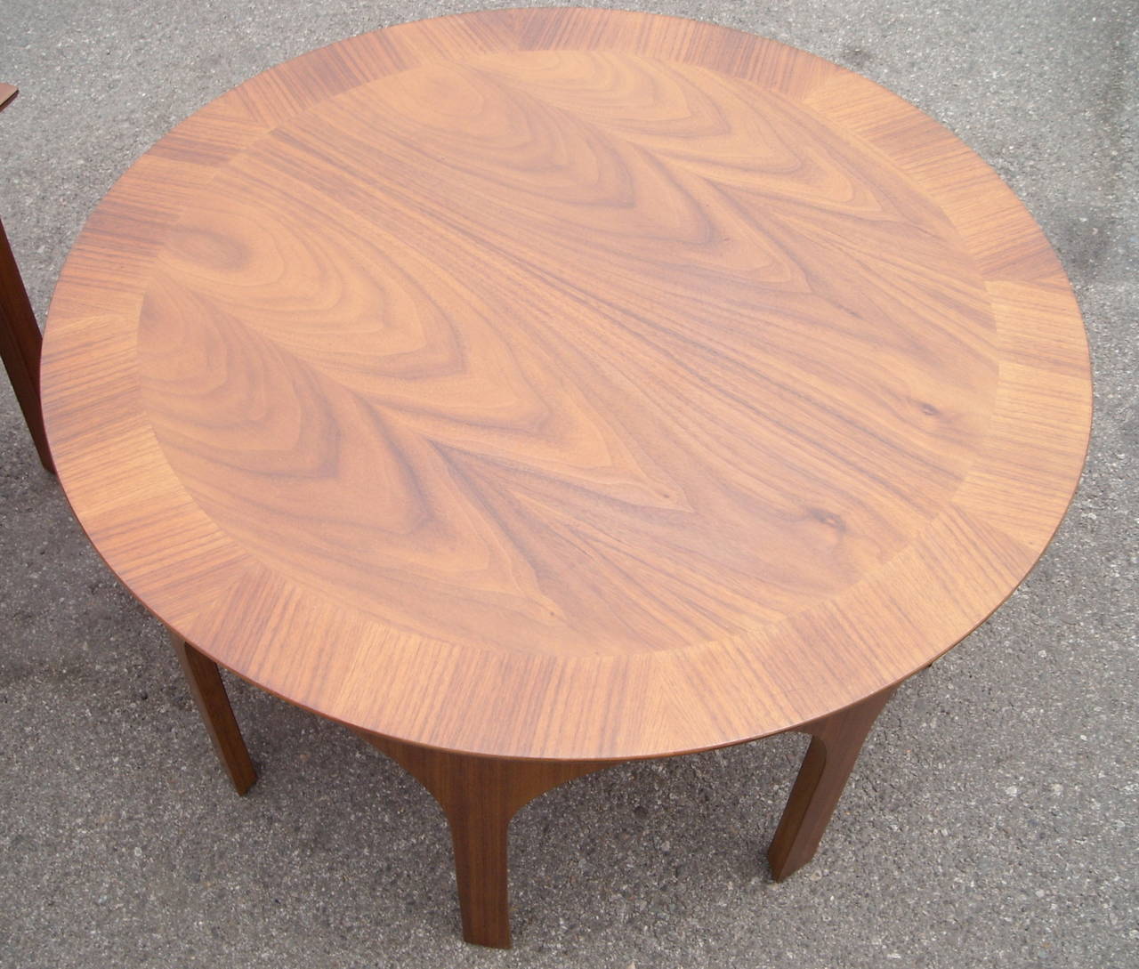 Great and traditional matching colosseum line, coffee or cocktail and rectangular Robsjohn Gibbings tables, can be sold individually, marked widdicomb . The side rectangular table measures; W 30 x D 18 x H 17 inches.