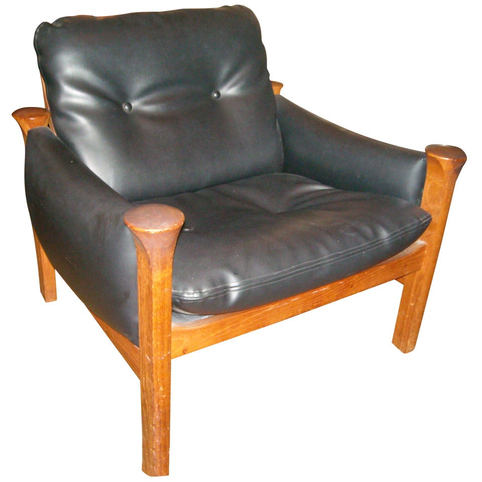 Cado (Denmark) Teak and Vinyl Armchair, Label