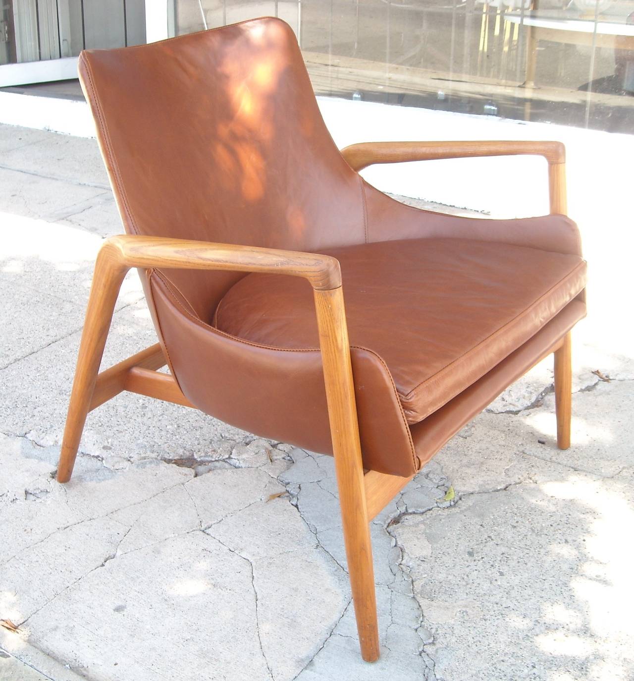 Danish Ib Kofod-Larsen Denmark Mid-Century Easy Lounge Chair, Oak, Leather