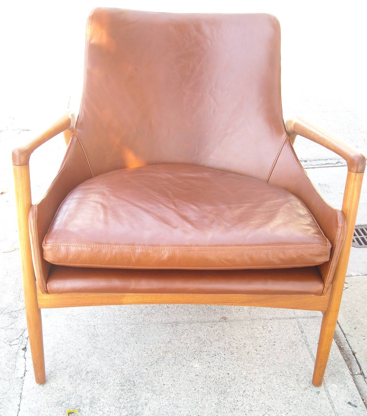 Scandinavian Modern Ib Kofod-Larsen Denmark Mid-Century Easy Lounge Chair, Oak, Leather