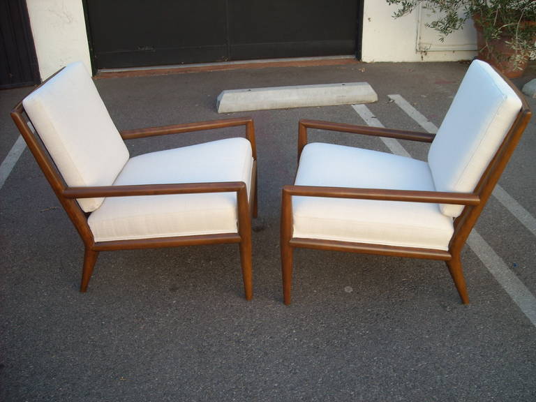 Pair of Lounge Chairs Model WWZ by T.H. Robsjohn-Gibbings for Widdicomb In Excellent Condition In Los Angeles, CA