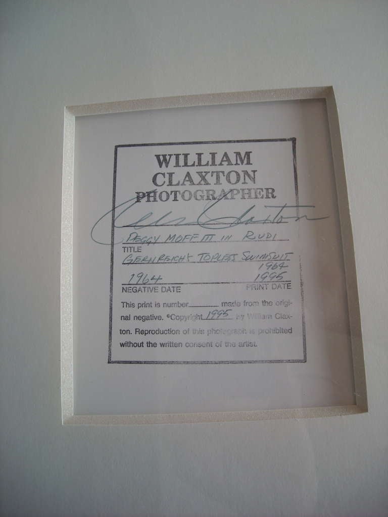 William Claxton - Tirage gélatino-argentique de Peggy Moffit, signé et daté Bon état - En vente à Los Angeles, CA